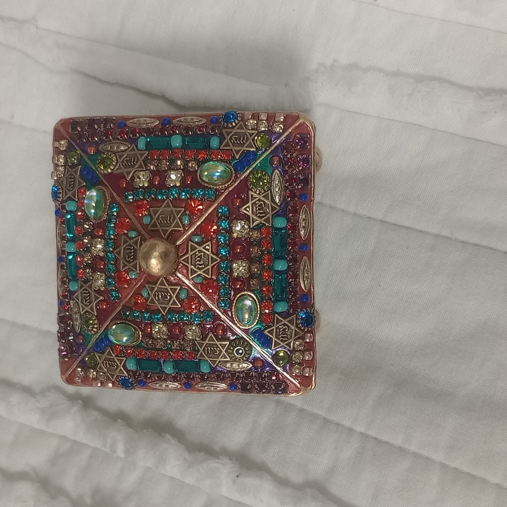 Beautiful Michael Galan trinket box